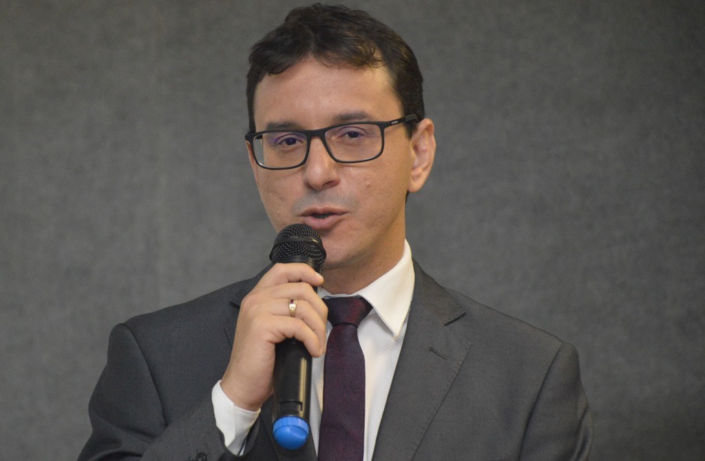 Presidente da associação, Maycon Luz