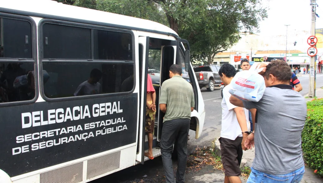 Presos durante Operação Cerco Fechado em Teresina  
