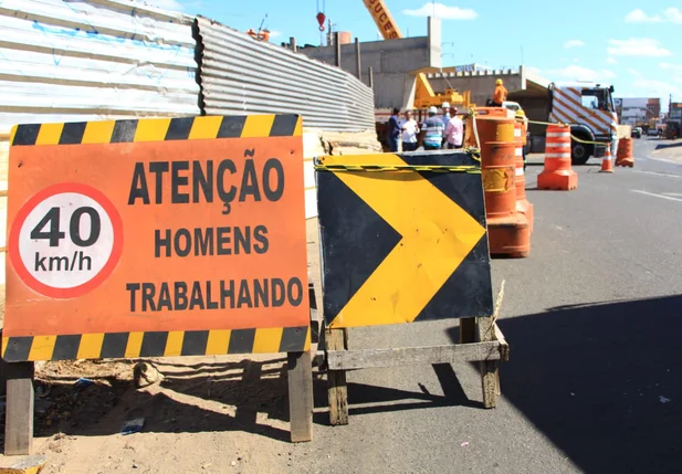 Trecho em obras