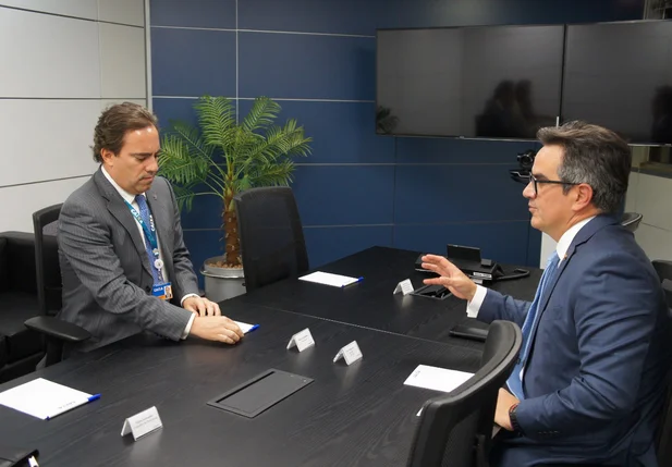Reunião entre Ciro e Pedro Guimarães