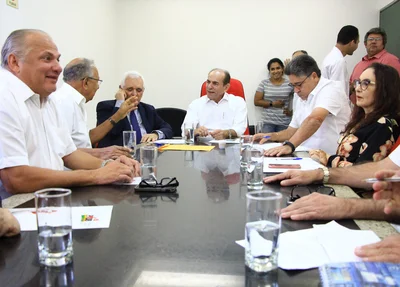 Reunião acontece na sede do MDB