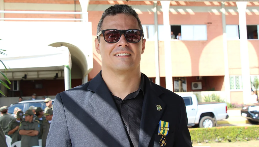 Coordenador do GRECO, delegado Tales Gomes foi homenageado pela PM
