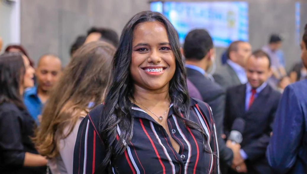 Jornalista Germana Chaves
