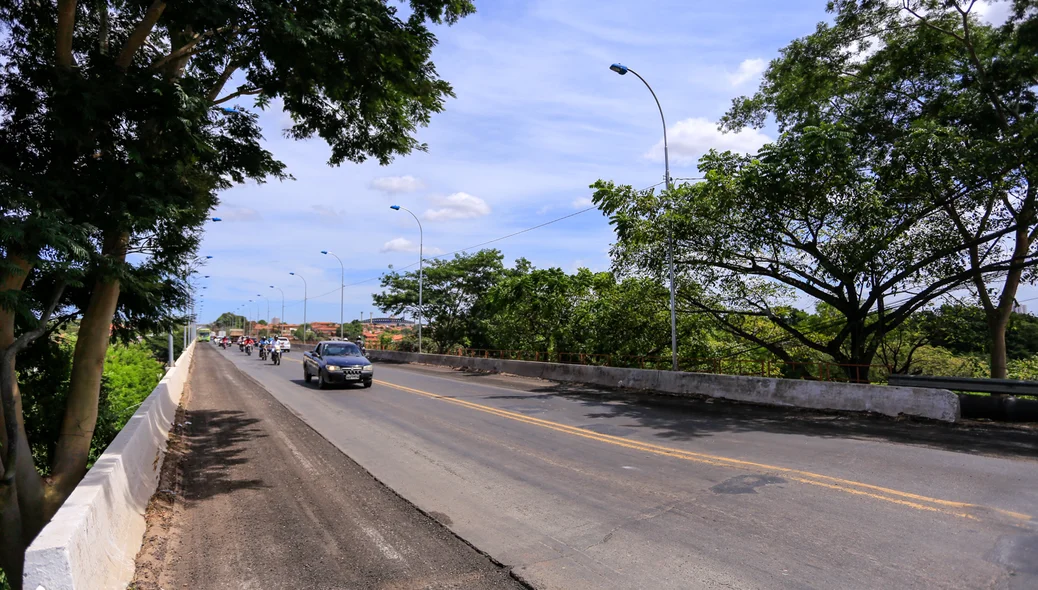 Ponte do Tancredo Neves
