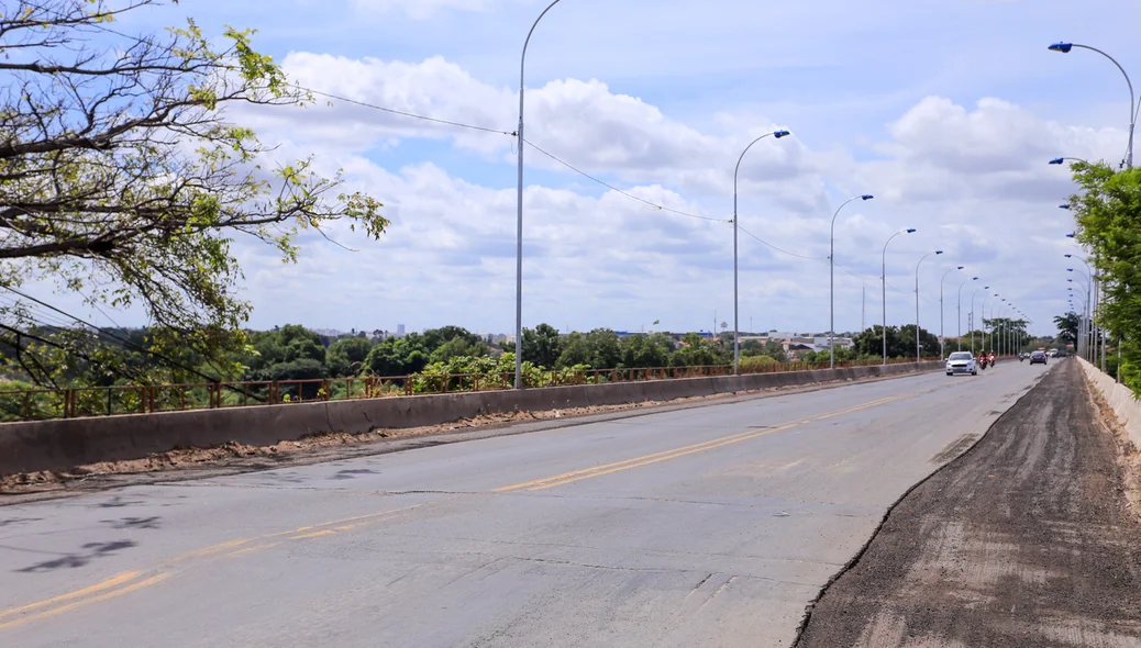 Ponte sendo recapeada 