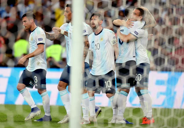 Argentina derrota Venezuela e vai encarar o Brasil na semifinal