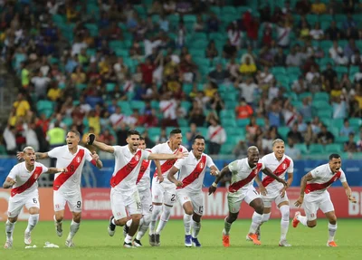 Peru vence o Uruguai