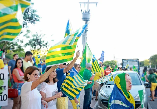 Apoiadores pró-Bolsonaro