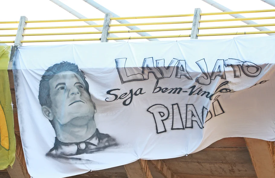 Os manifestantes se reuniram em apoio ao ministro Sérgio Moro