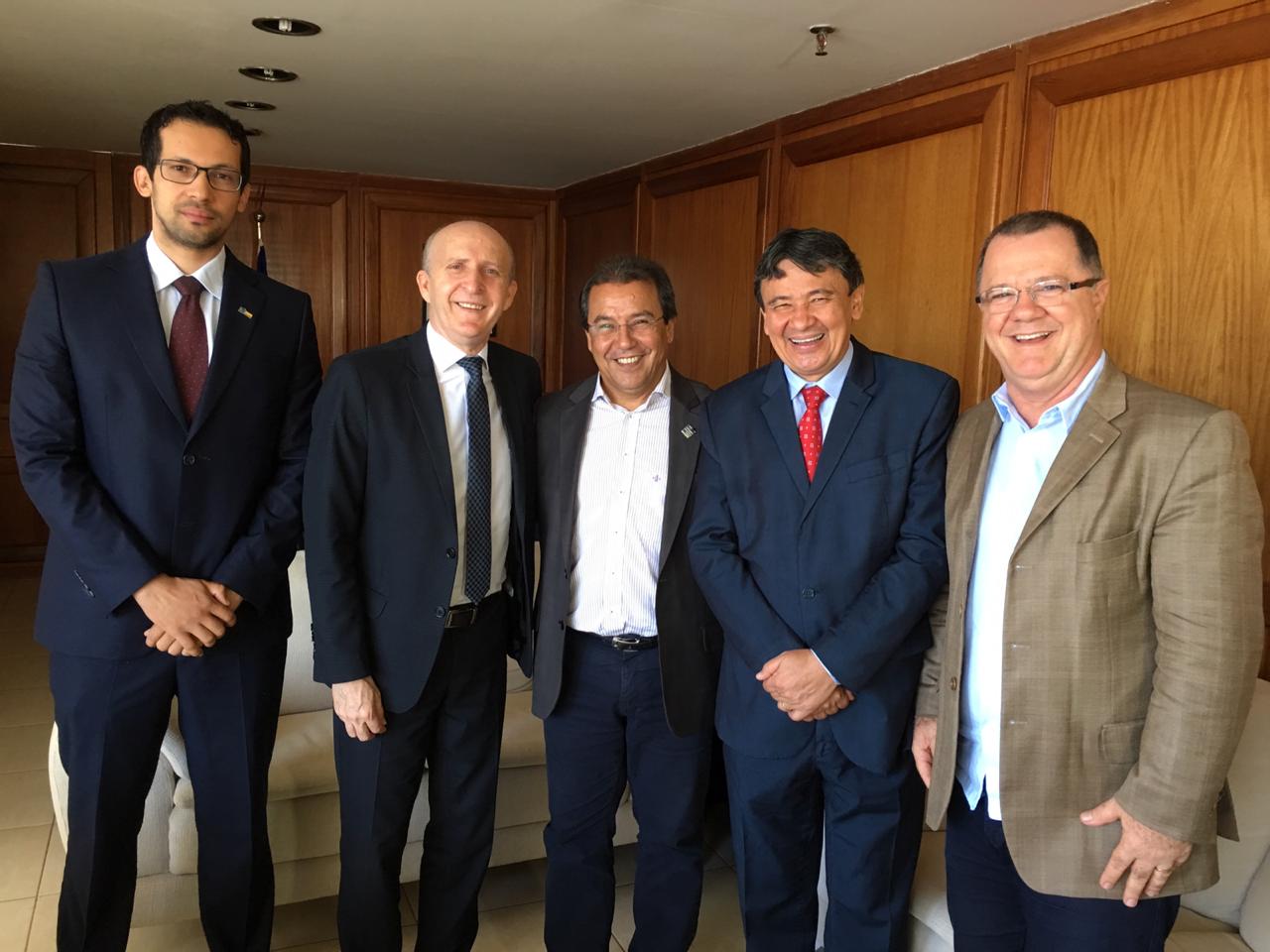 Wellington Dias busca entendimento para inclusão de Estados na reforma 
