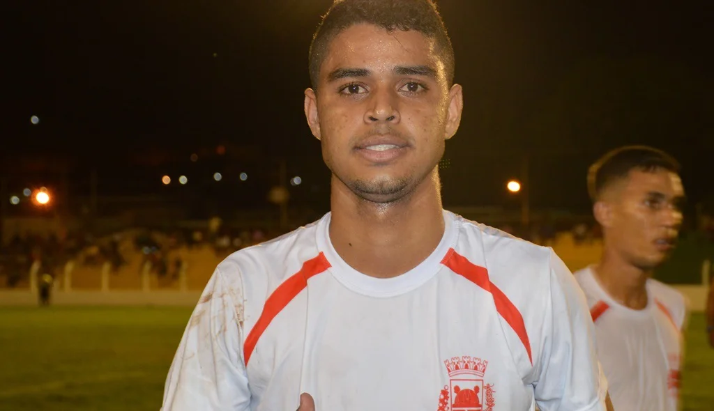 Elvim, autor do gol da Semel