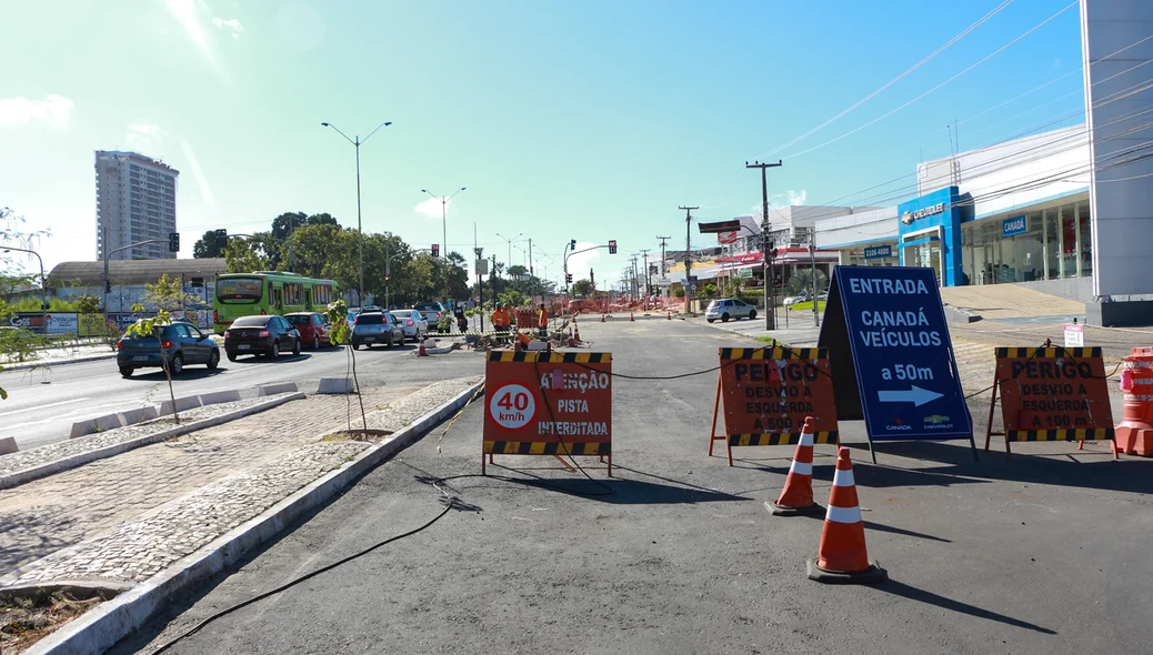 Interdição na Avenida João XXIII