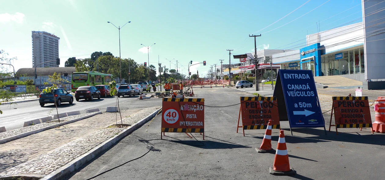 Interdição na Avenida João XXIII