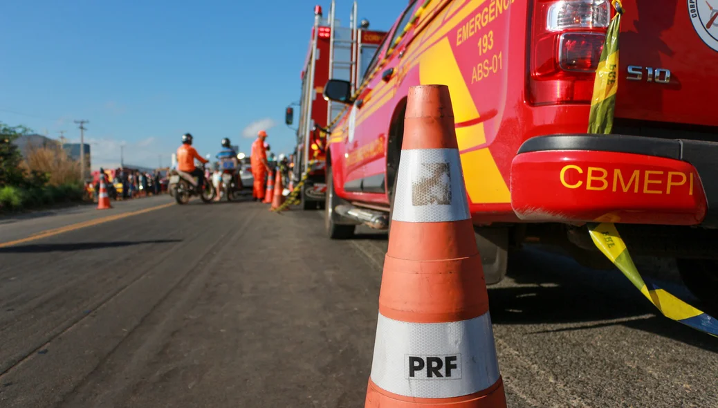 Corpo de Bombeiros foi ao local do acidente