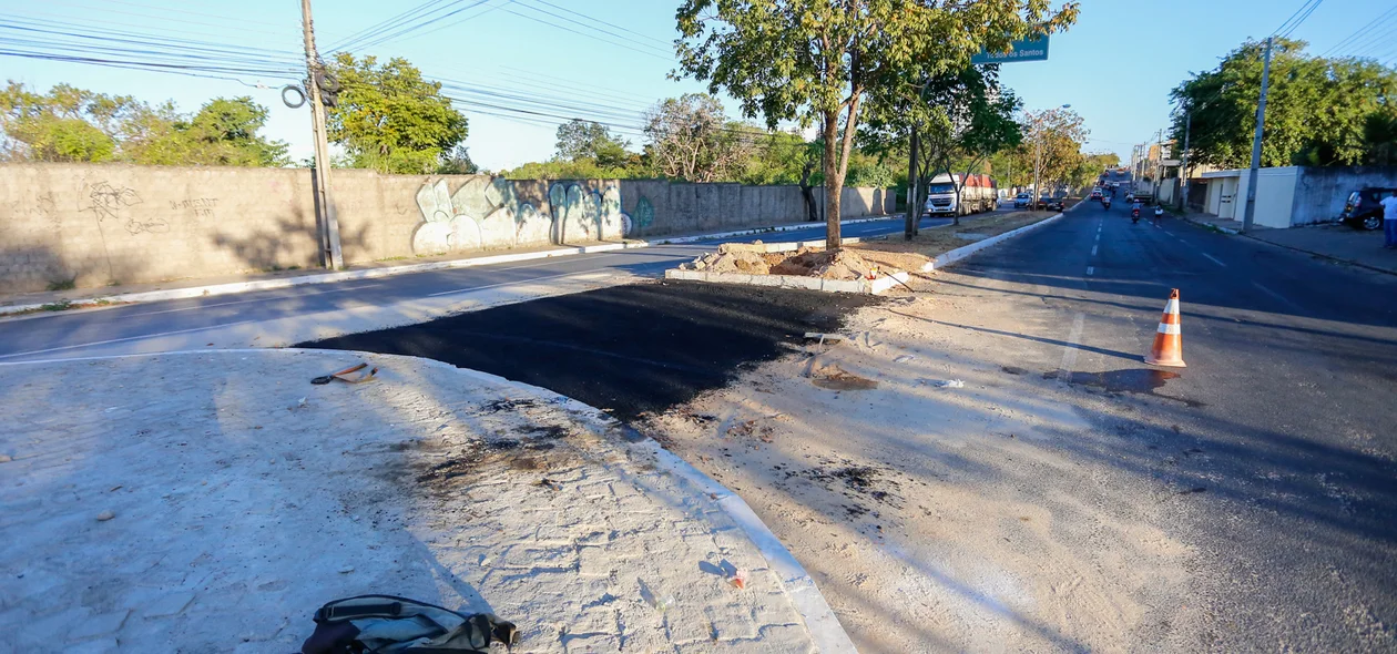 Moradores denunciam rotatória mal feita 