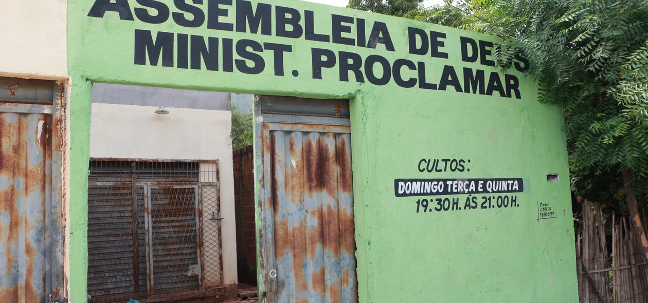 Igreja Evangélica invadida pela lama 