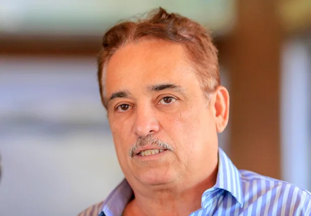 Robert Rios