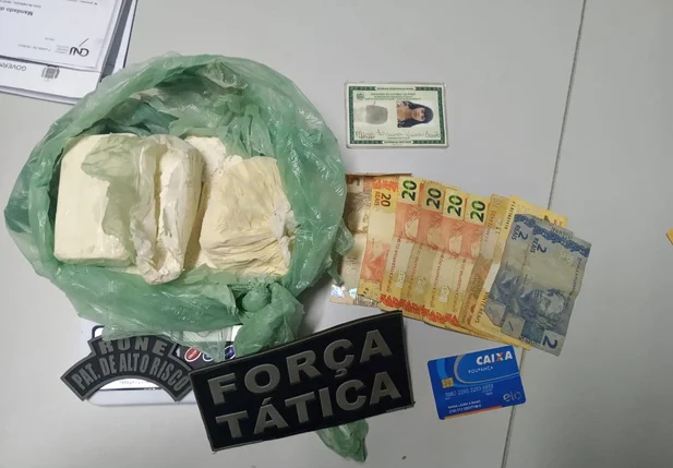 Drogas apreendidas pela PM