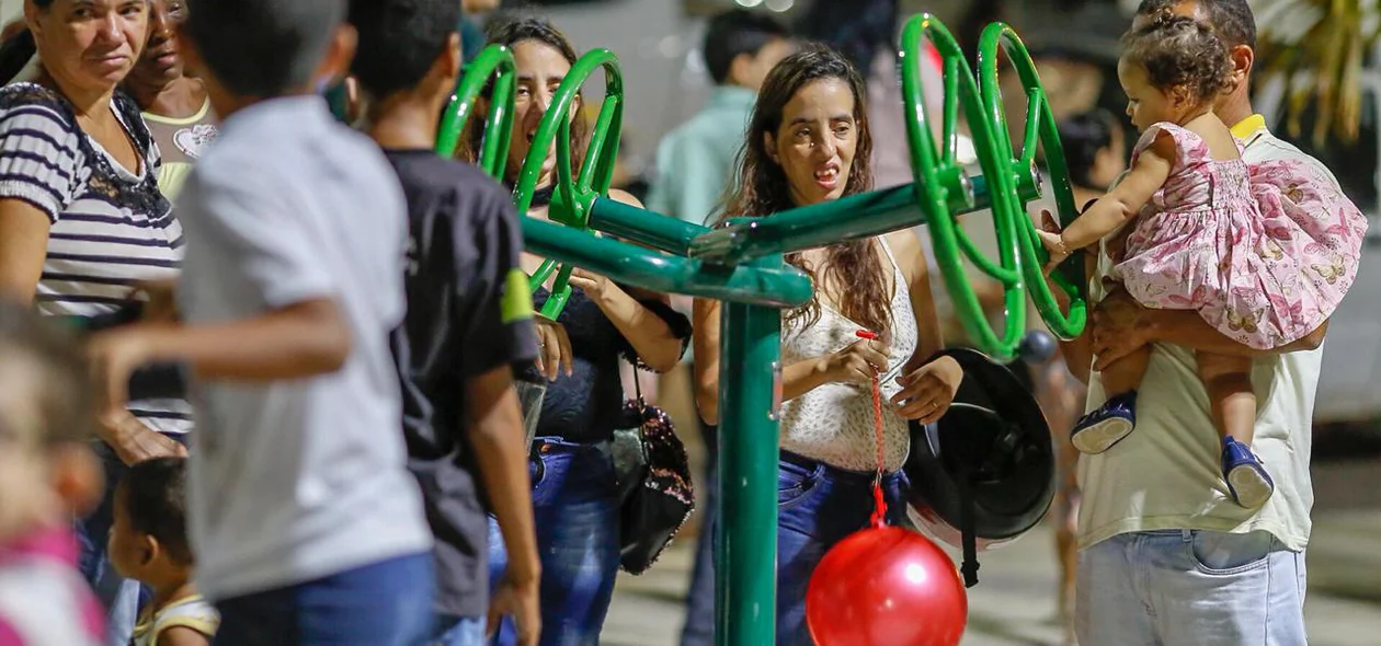 Reforma de praça é inaugurada em Picos