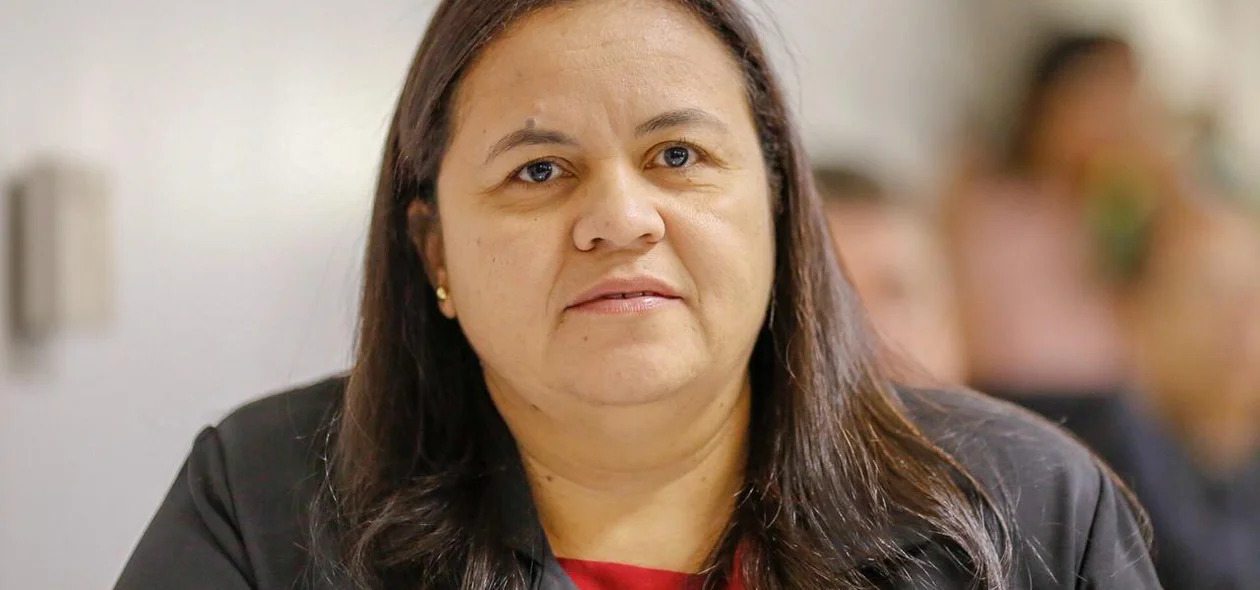 Elisângela Moura