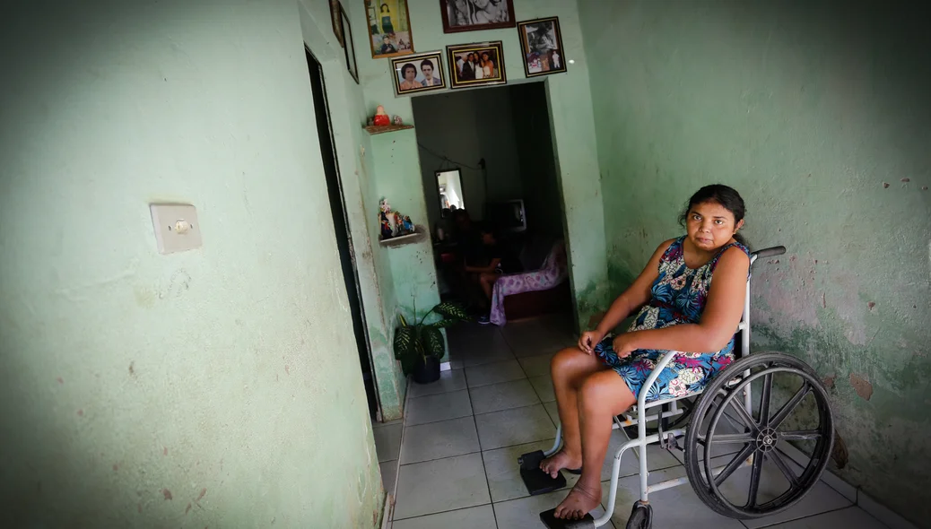 Antônia kerliane em casa 