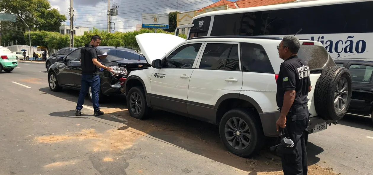 Perícia apura as causas do acidente
