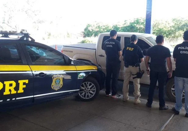 PRF recupera veículo com placa clonada. 