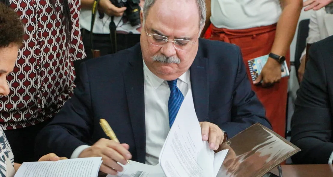Secretário de governo Osmar Junior