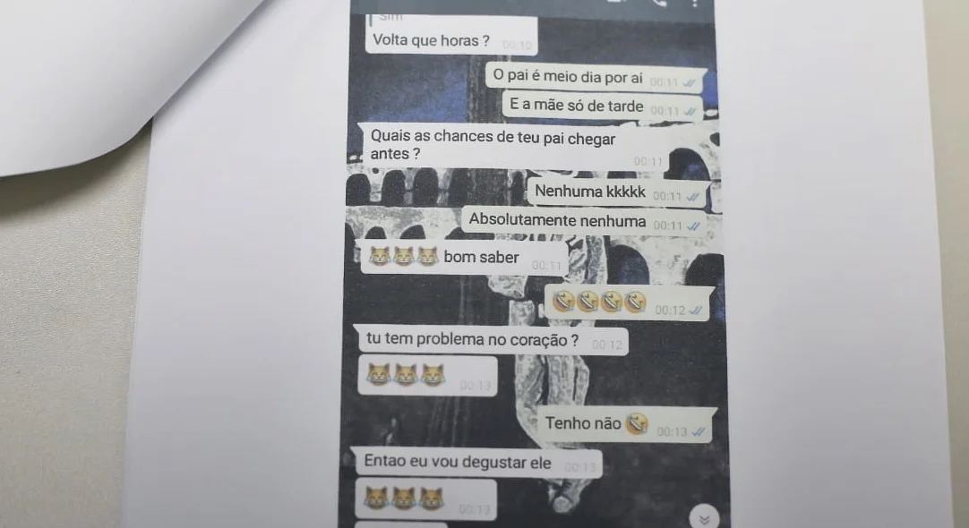 Mensagens no WhatsApp