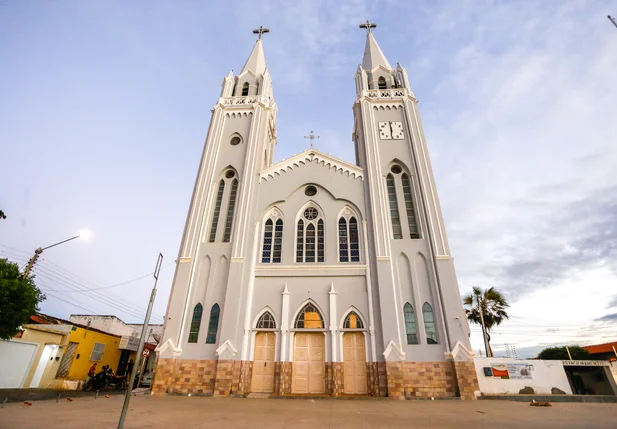 Igreja catedral de Picos 