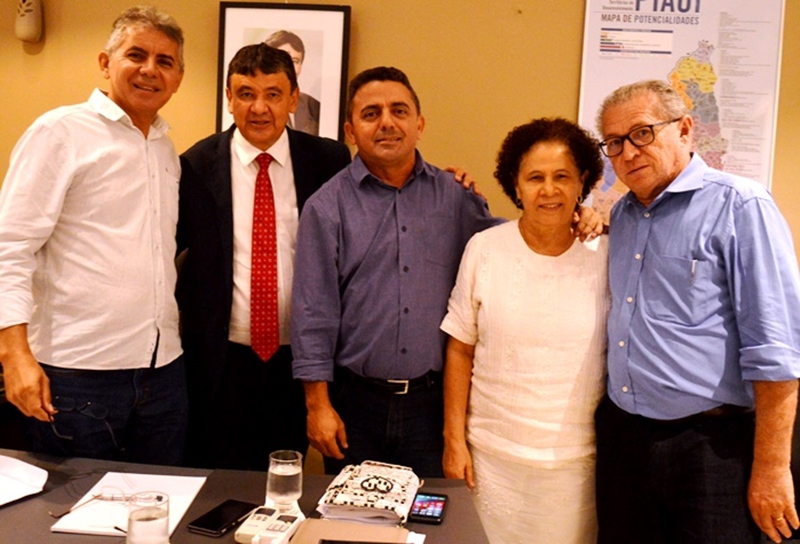 Professor Ribinha em encontro com Wellington Dias