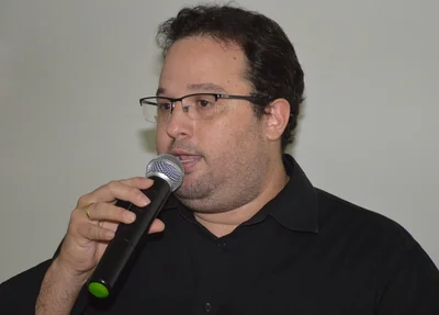 Prefeito Erivelto Barros continua gastando muito com pessoal