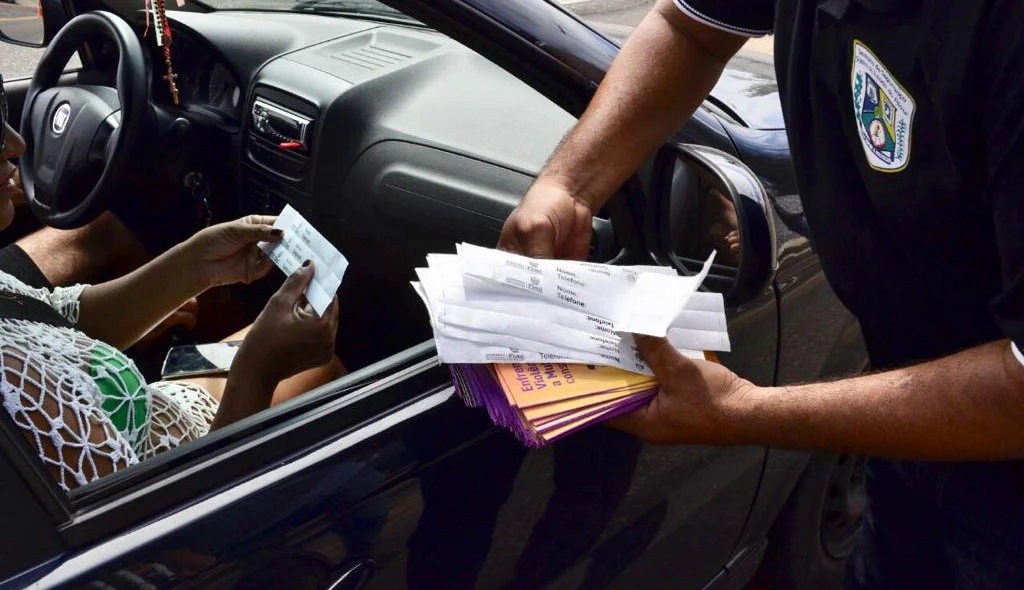 A SSP também distribuiu pulseiras de identificação para crianças