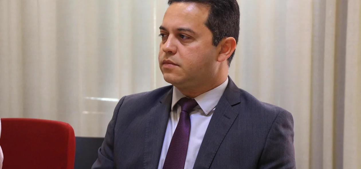 Delegado Carlos César
