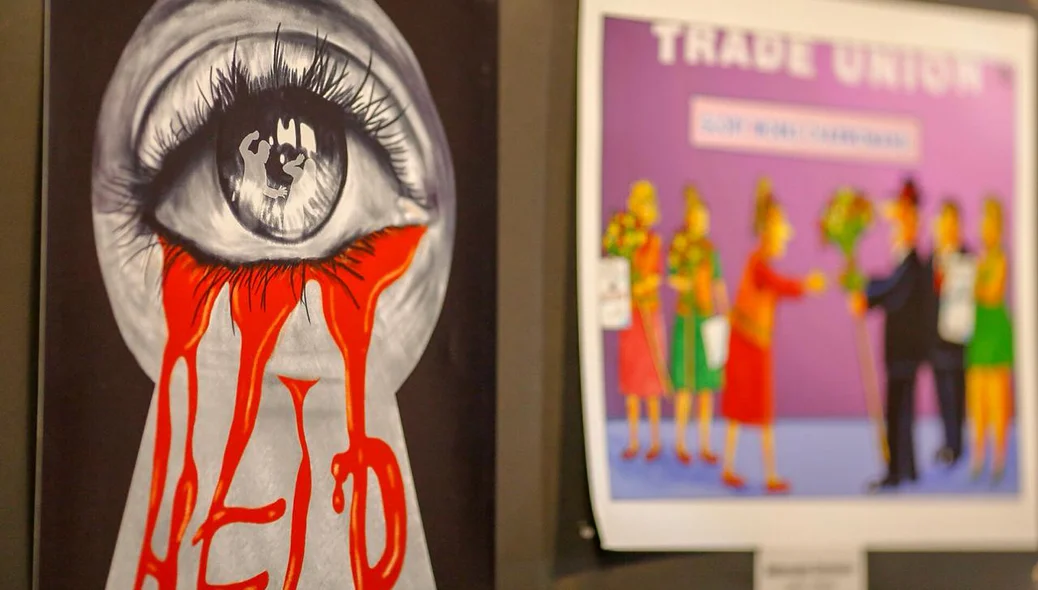 Pintura exposta em teatro no centro da capital 
