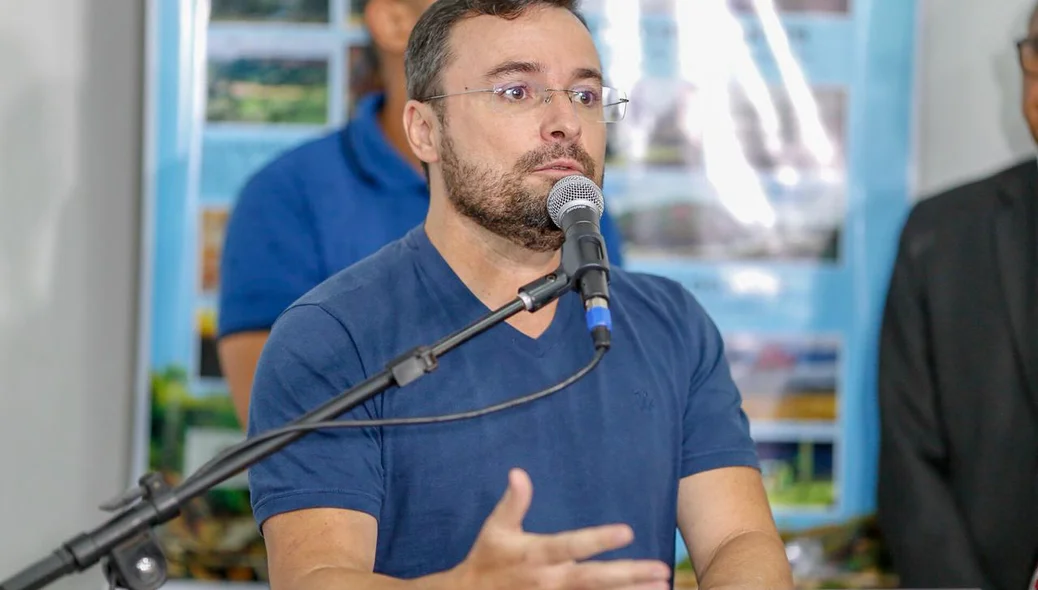 Secretário Fábio Novo