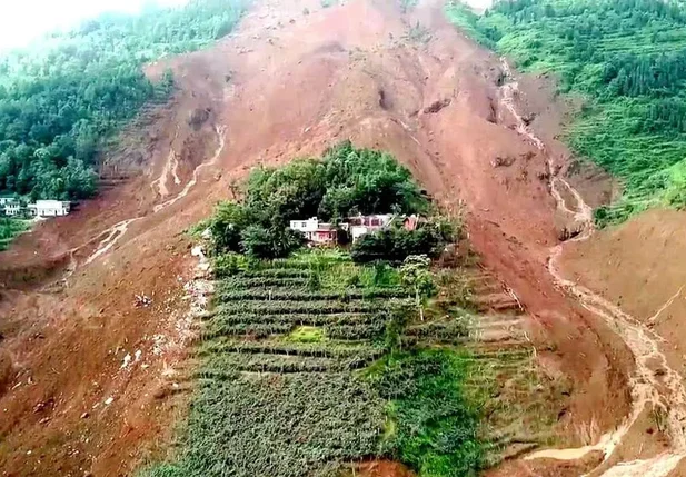 Deslizamentos de terra na China