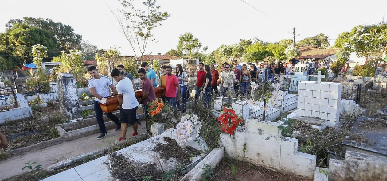 O enterro aconteceu na cidade de Caxias-MA