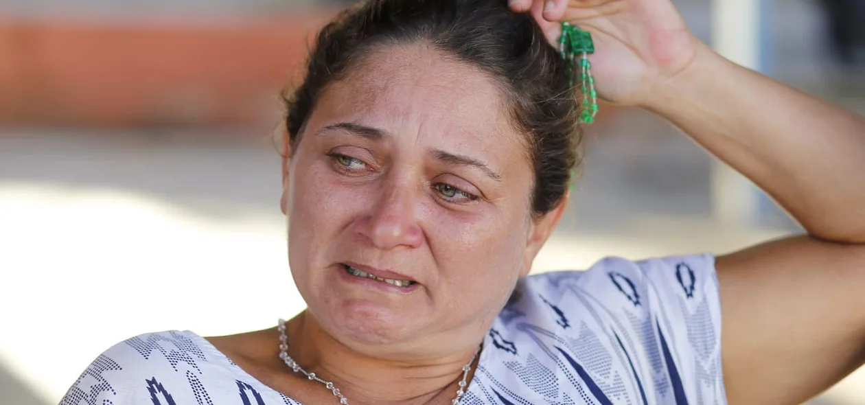 O estudante estava saindo de uma pensão quando foi baleado na cabeça