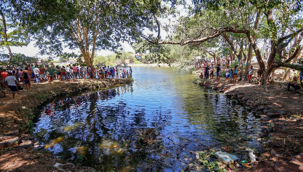 Polícia encontra corpo de homem em lagoa após ser executado