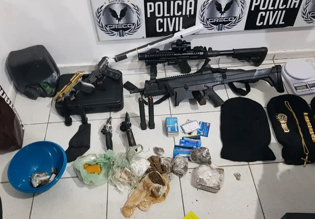 Material apreendido durante a Operação Guará
