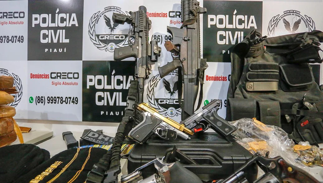 Operação Guará prende sete pessoas e apreende várias armas e drogas em Teresina