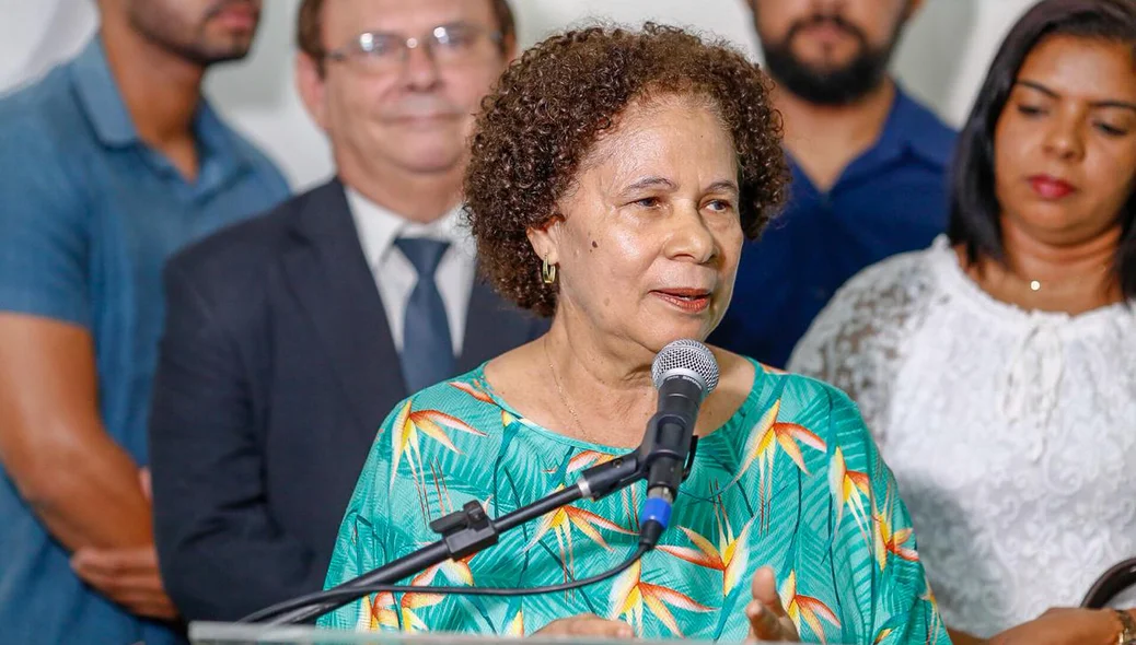 Vice-governadora, Regina Sousa