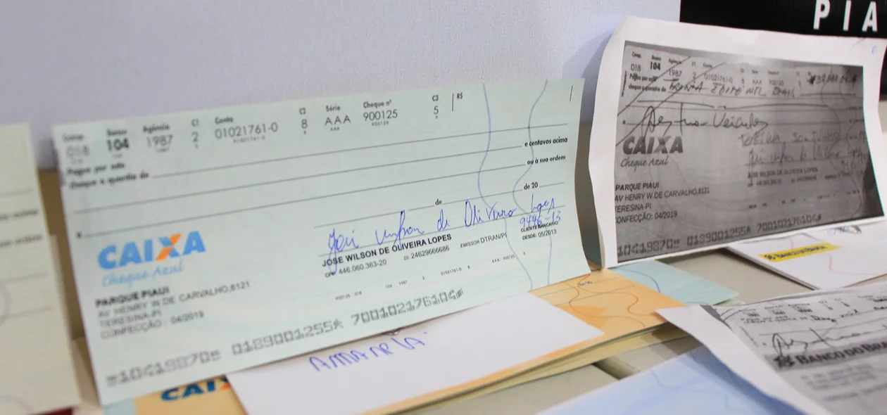 Cheques apreendidos