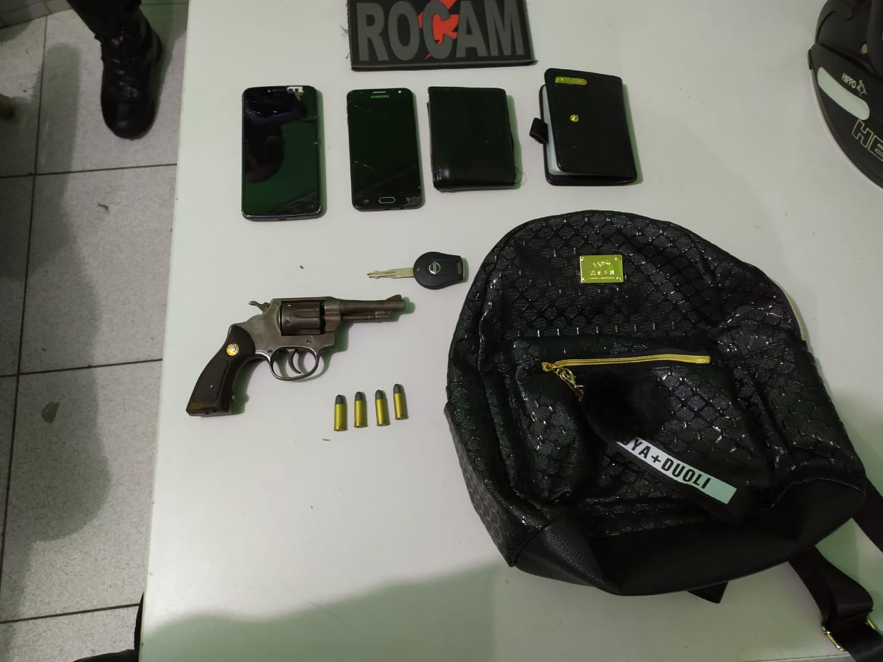 Materiais apreendidos pelo Rone