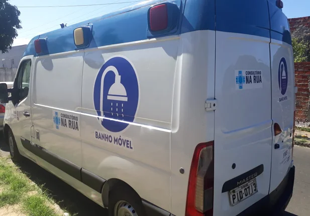 FMS terá carro com banheiros para moradores de rua