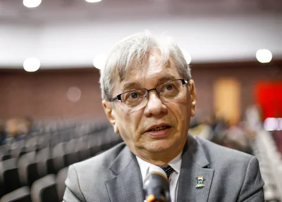 Reitor da UFPI José Arimatéia Dantas