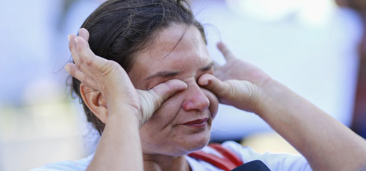 Mãe de Gabriel Brenno emocionada