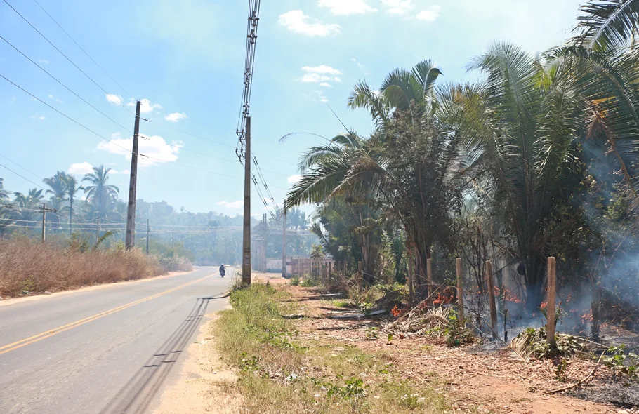 A fumaça gerada provocou danos respiratórios
