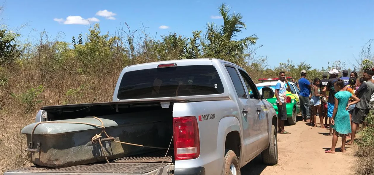 Carro descaracterizado 